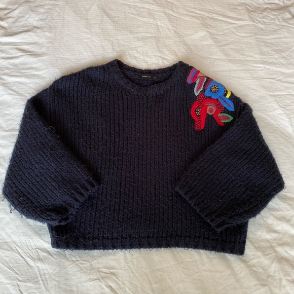 Knit Sweater with embroidery detail - Picture 1 of 1